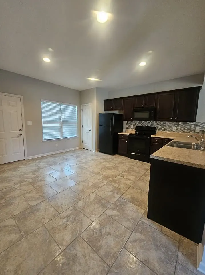 Empty home kitchen and tile floors cleaned, cleaned by Dust Free By DD in Cleveland, TN
