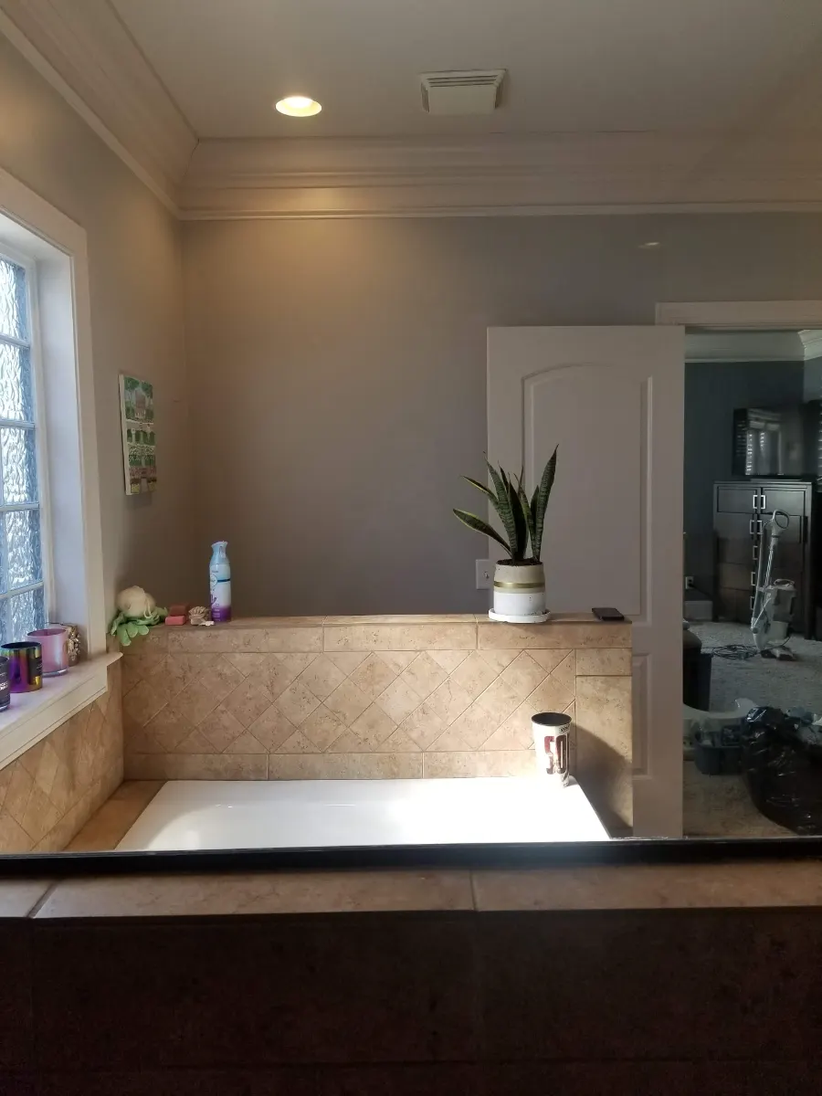 Garden tub and tile surround scrubbed, cleaned by Dust Free By DD in Cleveland, TN