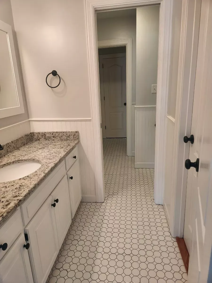 Vanity and tile floors cleaned, cleaned by Dust Free By DD in Cleveland, TN